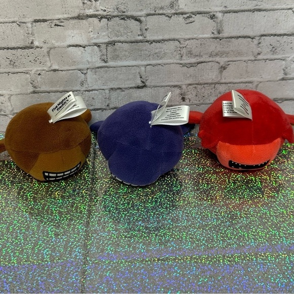 FIVE NIGHTS AT FREDDY'S Plush Lot of 3 Plush Heads 6 in Freddy Bonnie Foxie FNAF - Picture 10 of 11